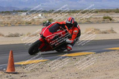 media/Dec-17-2022-SoCal Trackdays (Sat) [[224abd9271]]/Turn 9 Inside (1pm)/